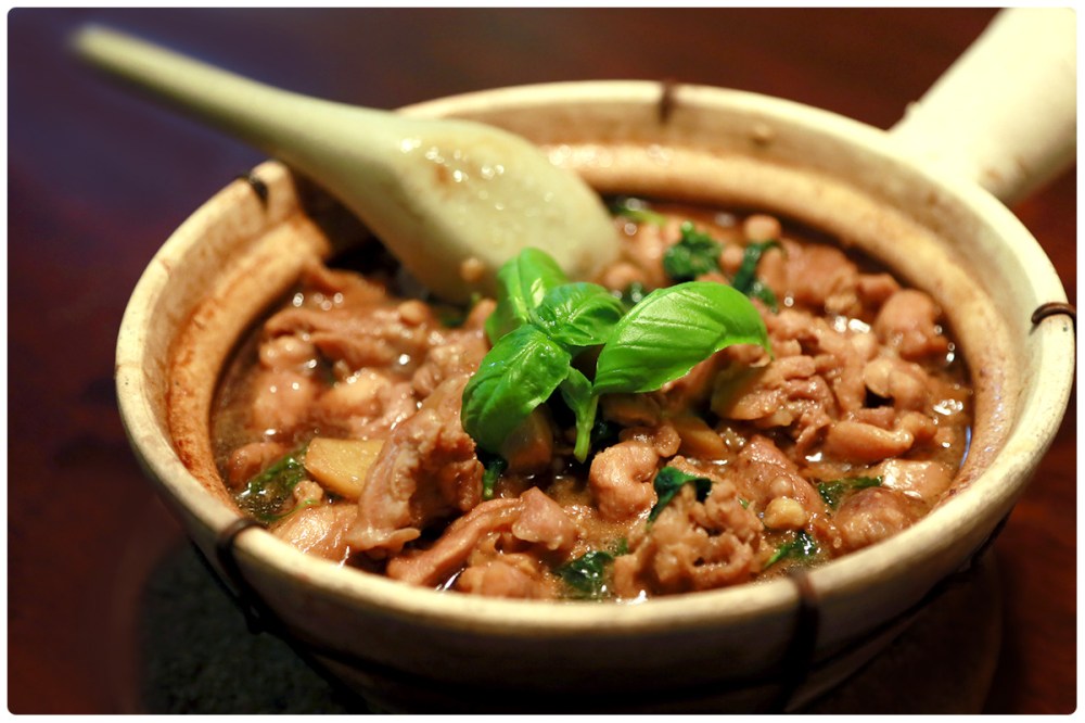 3 cup chicken: Weeknite Meals